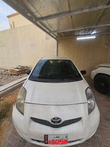TOYOTA YARIS 2009
