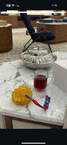 للبيع