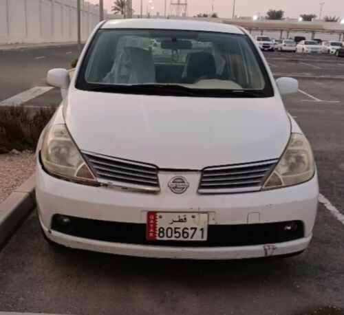 للبيع نيسان تيدا 2006