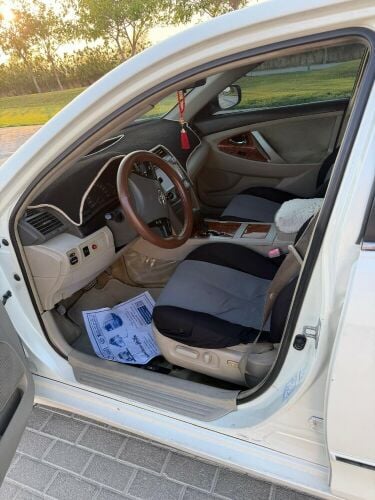 Toyota Camry 2010 / Full option Sun