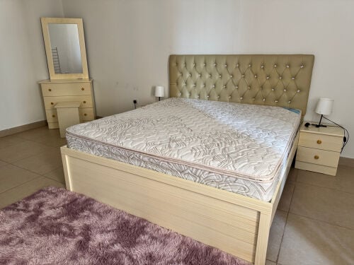 King Bedroom Set (180 cm) + Mattres