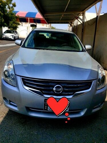 Nisson Altima