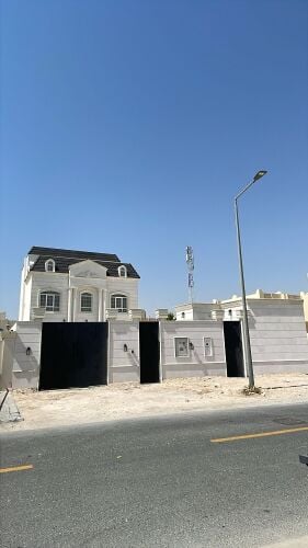 فيلتين للبيع  في الثمامه القديمه
