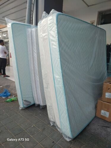 Qatar king furniture for sale