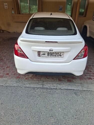 Nissan Sunny 2016