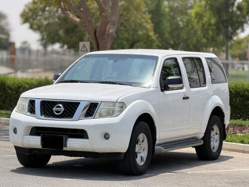 Nissan pathfinder 