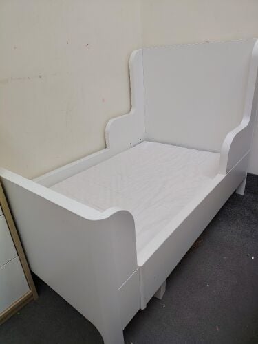 baby Bed @ mettres