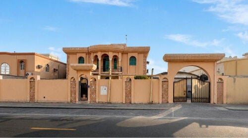 للبيع فيلا استثمارية في الخريطيات