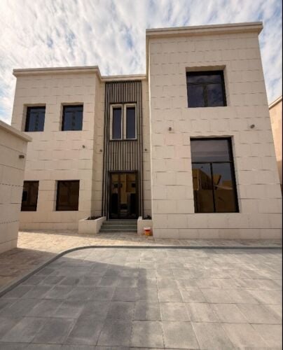 للبيع فيلا فريج السودان ممتازه