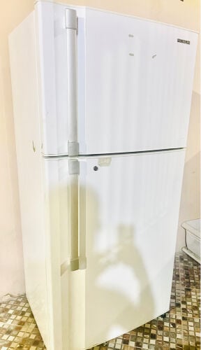 ثلاجة هيتاشي