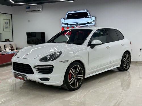 Porsche Cayenne GTS
