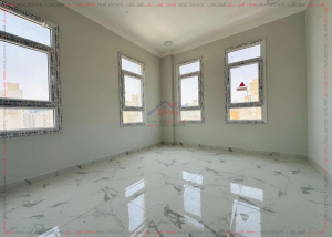 Apartment in Umm Ghuwailina
