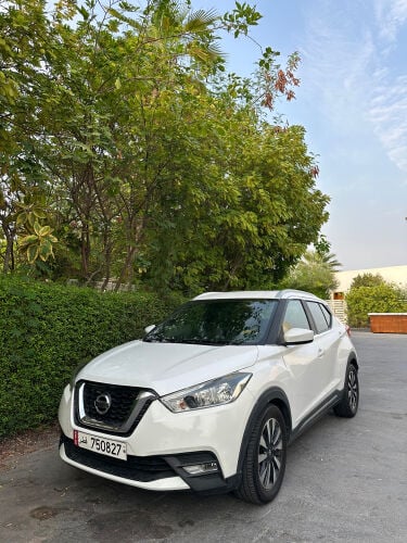 Nissan Kicks 2017 for urgent sale.