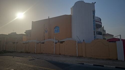 للبيع فيلا خدميه الوعب مؤجر روضه