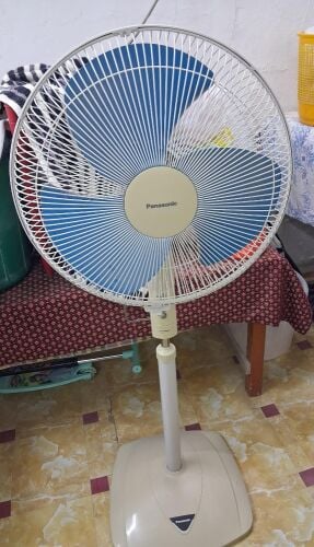 rotating fan