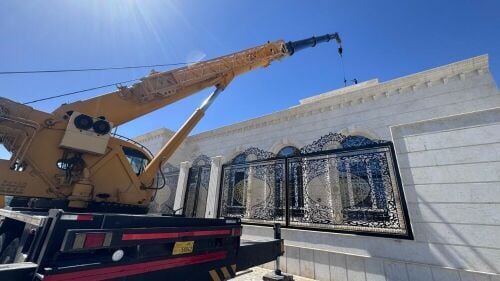 crane for rent contact 5593 6004