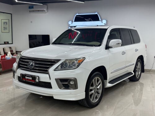 Lexus LX570