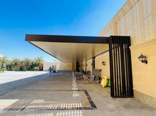مظلات مواقف السيارات. تصميم عصري