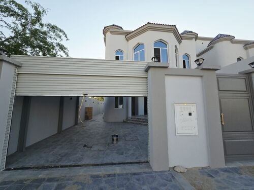 Villa for rent in Al Luqta, governm