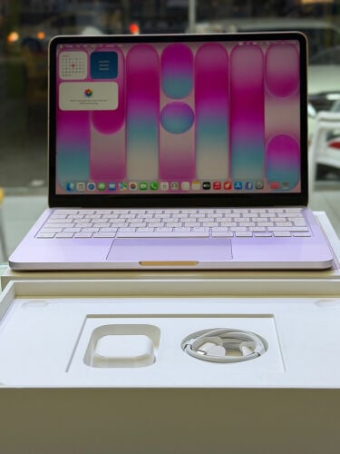 لاب توب ماك بوك 