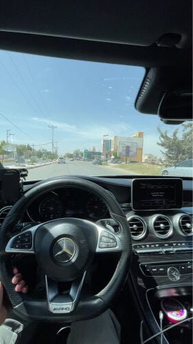 مرسيدس بنز 