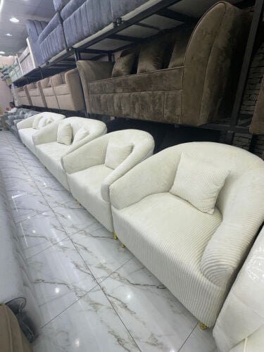 FOR SALE READYMADE SOFA 