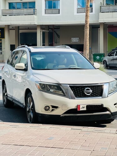Nissan pathfinder 