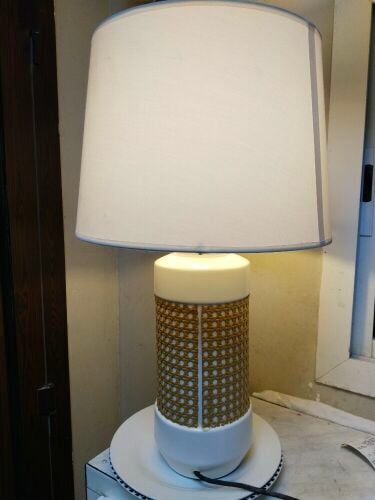 incandescent lamp