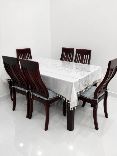 طاولة طعام مع 6كراسي