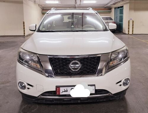 Nissan Pathfinder SV 2015