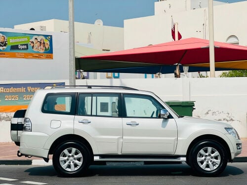 MITSUBISHI PAJERO 2022 