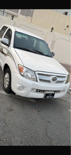 للبيع هيلوكس موديل ٢٠٠٧ كير عادي 