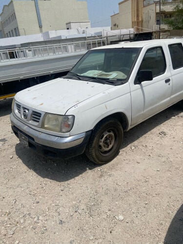 Nissan pikup 2005