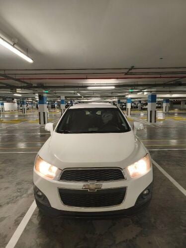 family Chevrolet captiva clean
