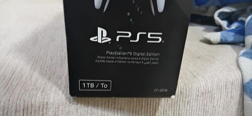 playstation 1tb with box