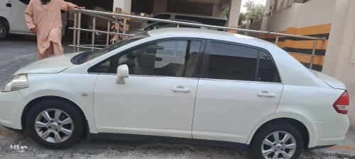 nissan tida modal 2006