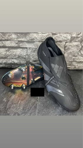 adidas size:43 NEW