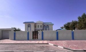 للايجار استوديو مكيف منطقه الدفنه