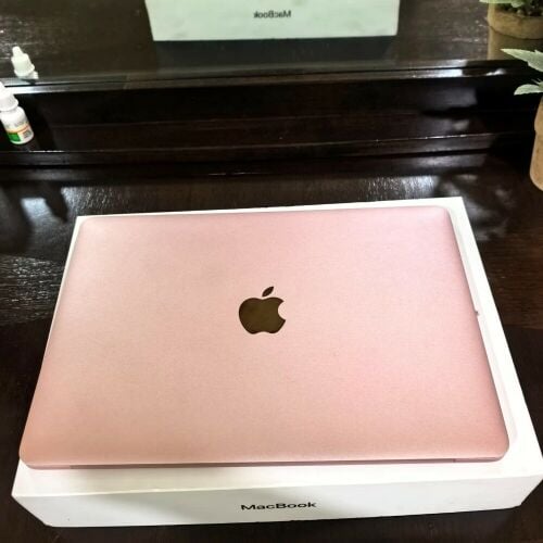 MacBook