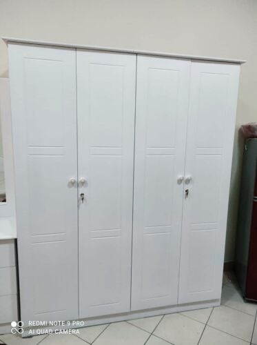 Qatar king furniture for sale