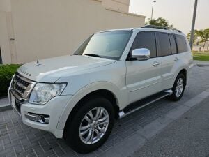 Mitsubishi Pajero- GOLD EDITION