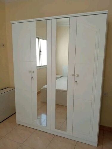 سرير مزدوج مع مرتبة للبيع