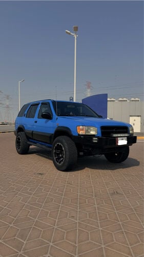 بيع سيارة نيسان باثفايندر  2005