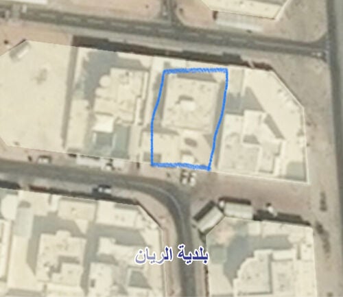 للبدل ارض ع شارعين روضة قديم 