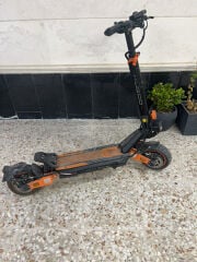  Scooter for sale to someone who can complete the payment.