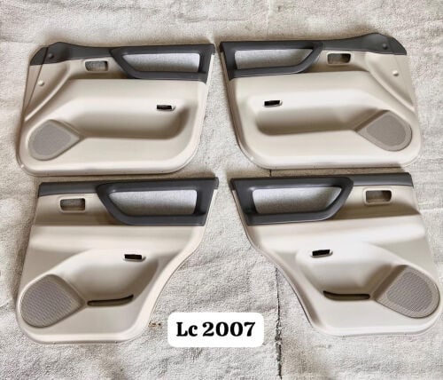 98-07 Cruiser door pads