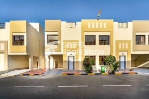Freehold Flat in Al Wukair
