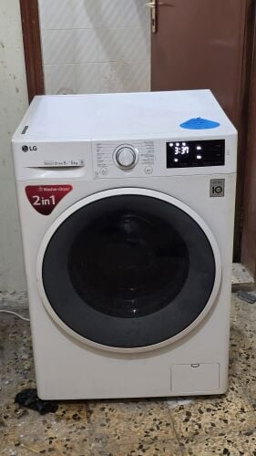LG 8/5 kg washing machine for sale
