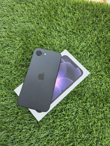 iPhone 17 E 256gb black