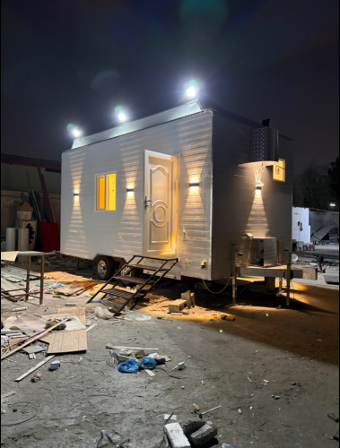 Caravan, kitchen &toilet for sale